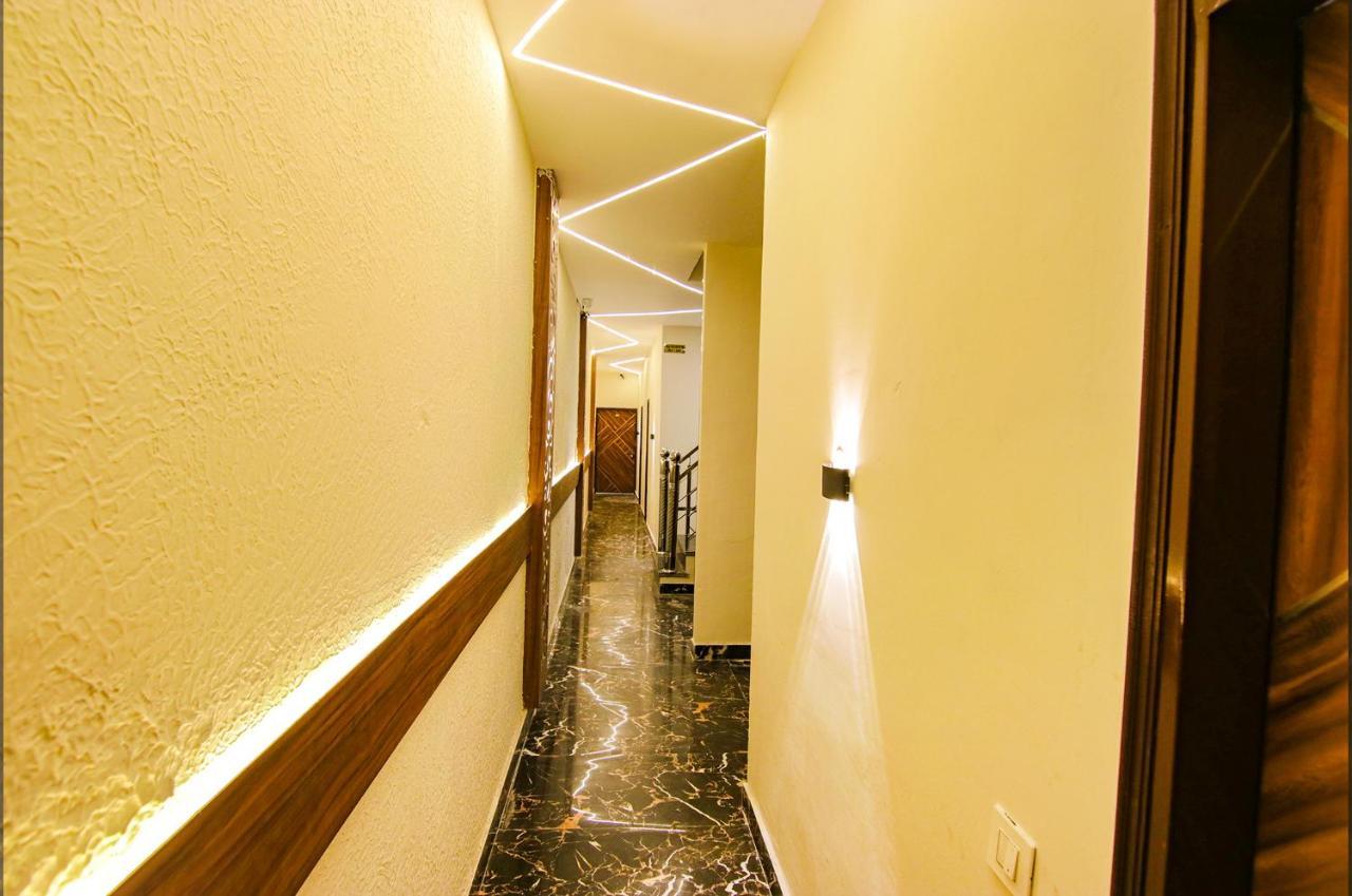 Zirakpur Fabhotel Palm Plaza מראה חיצוני תמונה